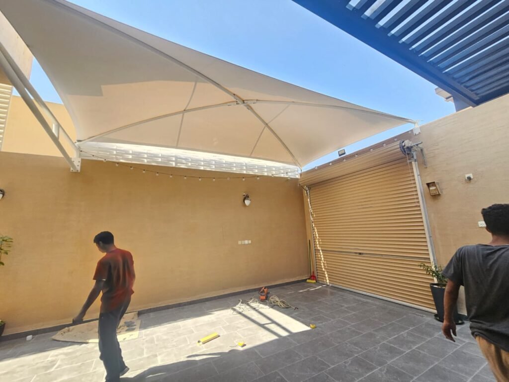 مظلات وسواتر الجنوب بالمملكة