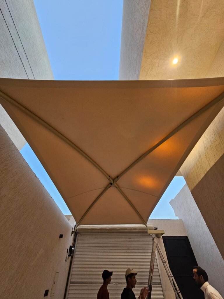 مظلات وسواتر الجنوب بالمملكة