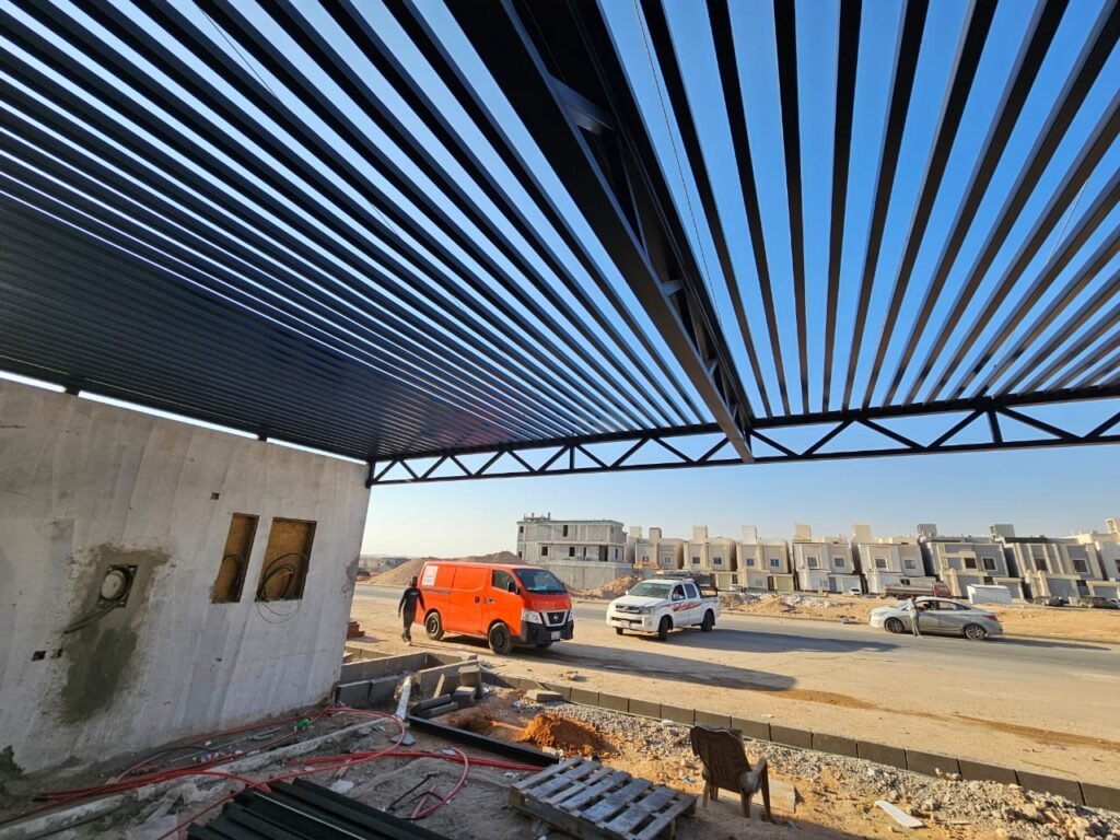 مظلات وسواتر الجنوب بالمملكة